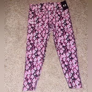 NWT Under Armour Leggings Size L